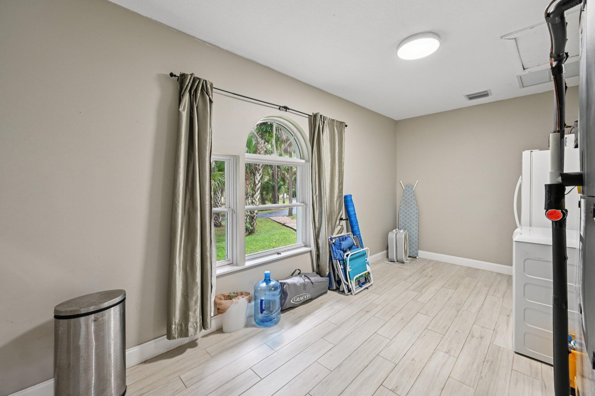 Jupiter Farms - Residential Lease