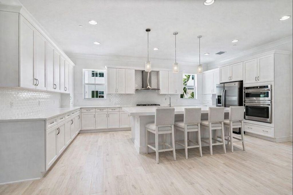 Photo of 12544 Gross Pointe Drive, Palm Beach Gardens, FL 33418 (MLS # R11157064)