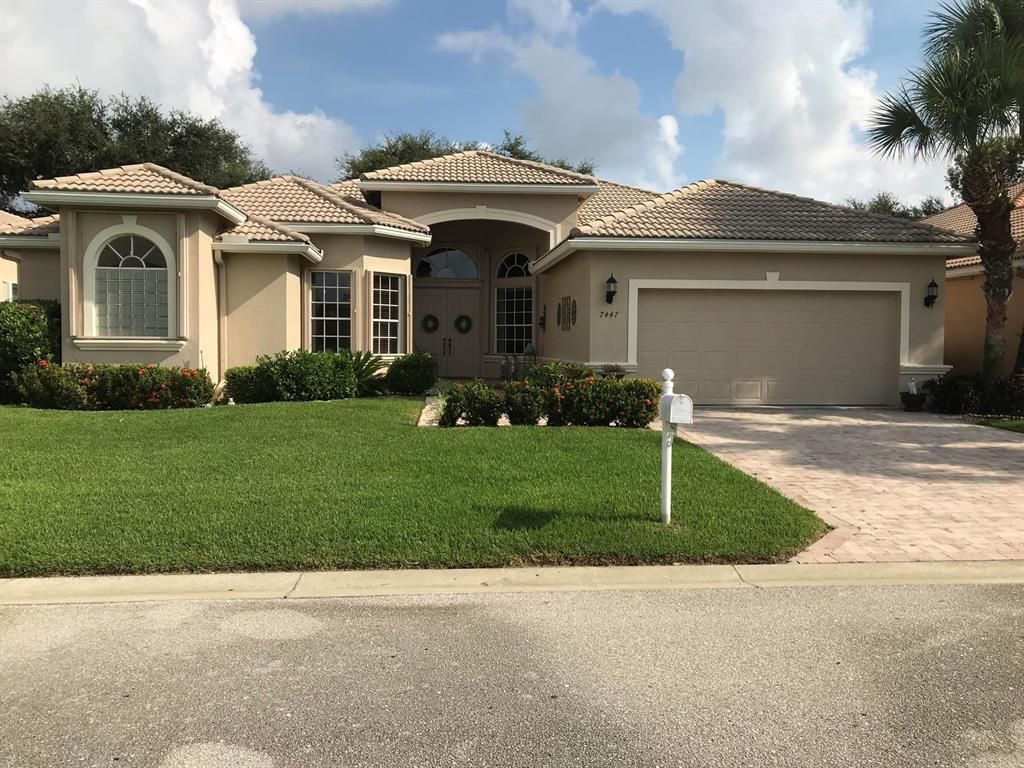 Photo of 7447 Viale Angelo, Delray Beach, FL 33446 (MLS # R10712305)