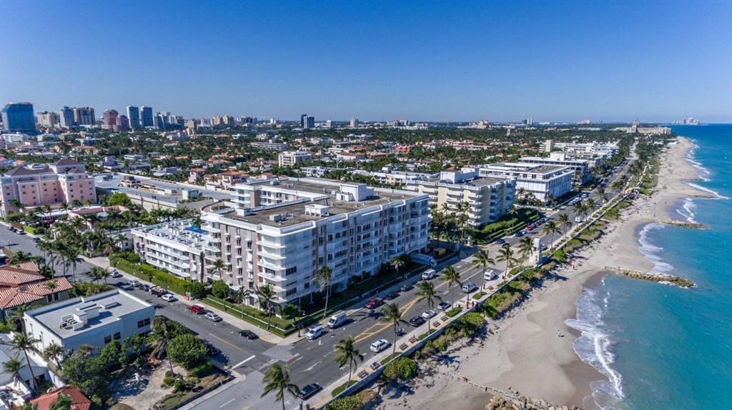 WINTHROP HOUSE COND DECL. - Residential