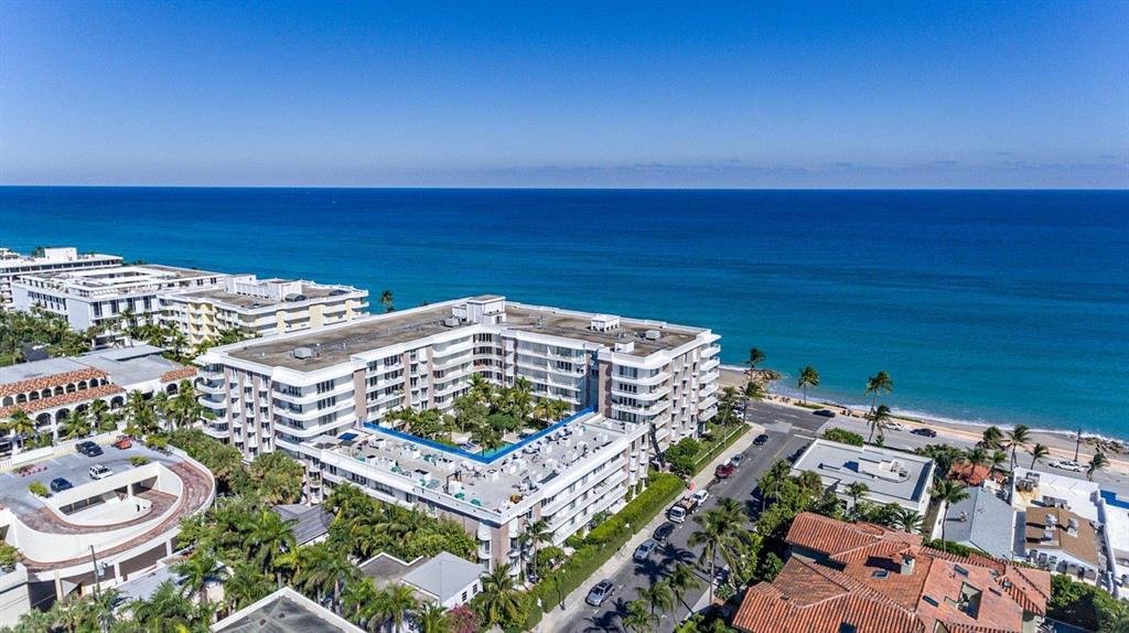 WINTHROP HOUSE COND DECL. - Residential