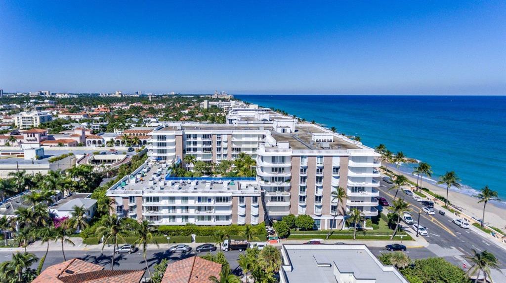 WINTHROP HOUSE COND DECL. - Residential