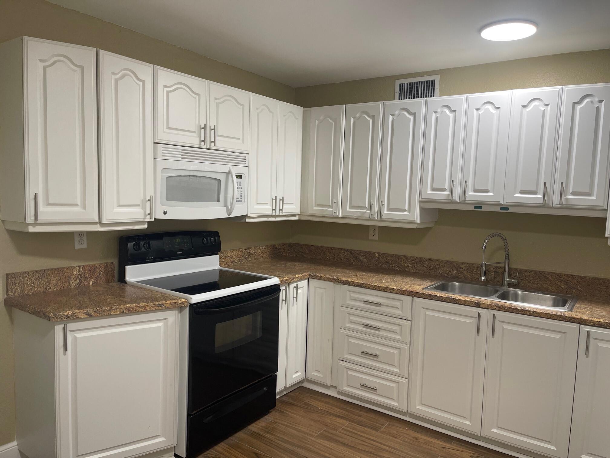 Palm Beach Hgts Add - Residential Lease