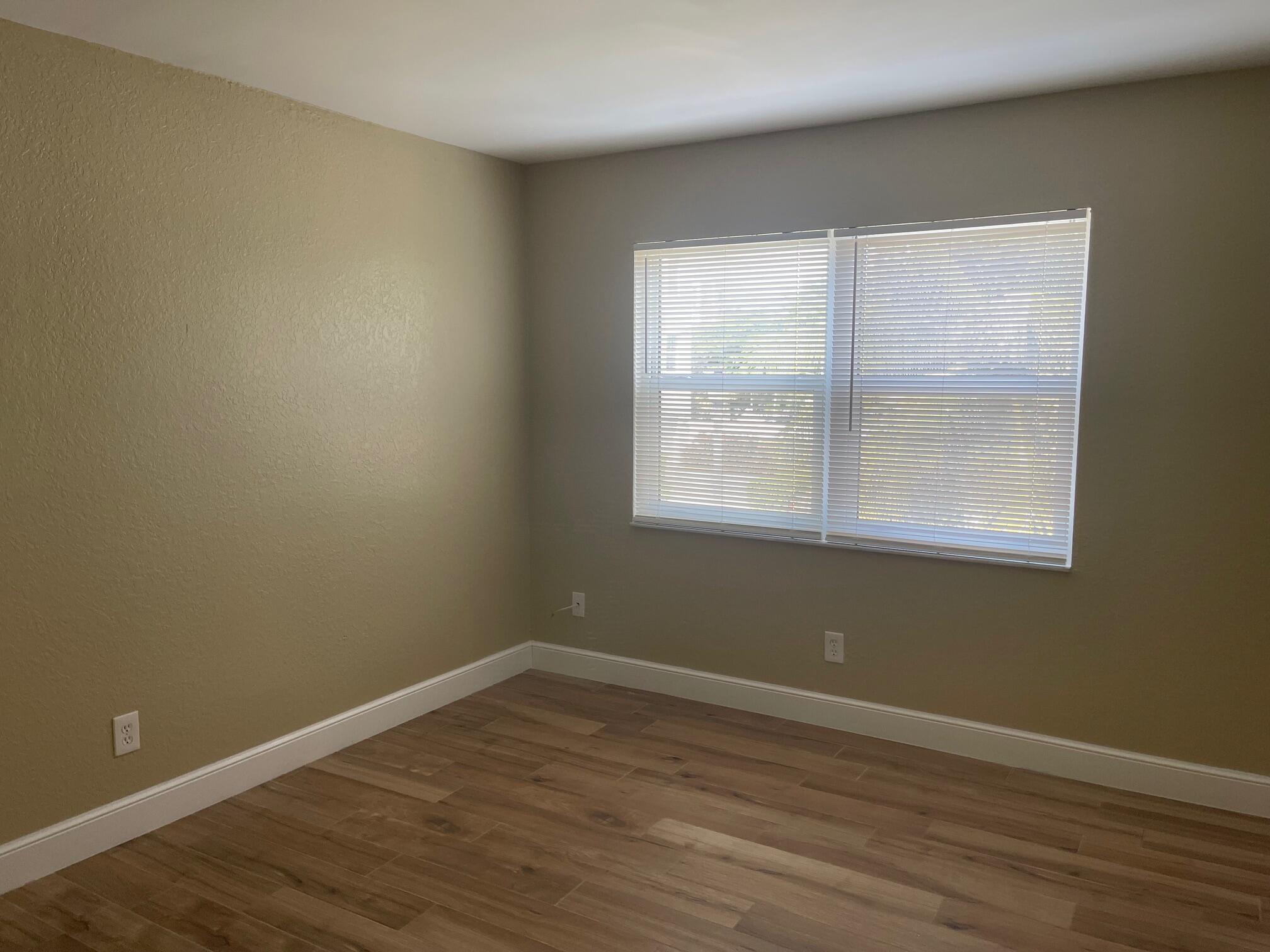 Palm Beach Hgts Add - Residential Lease