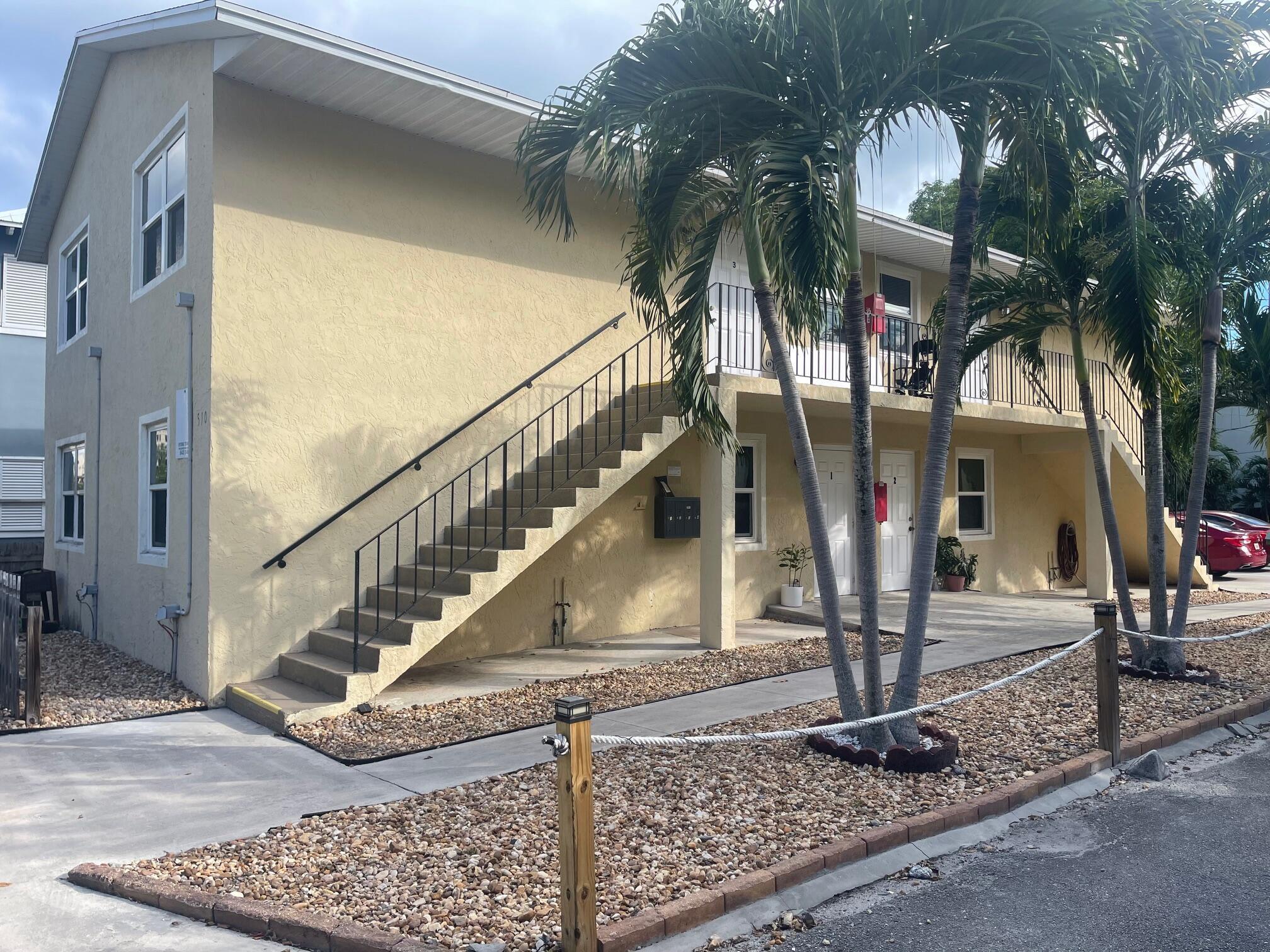Palm Beach Hgts Add - Residential Lease