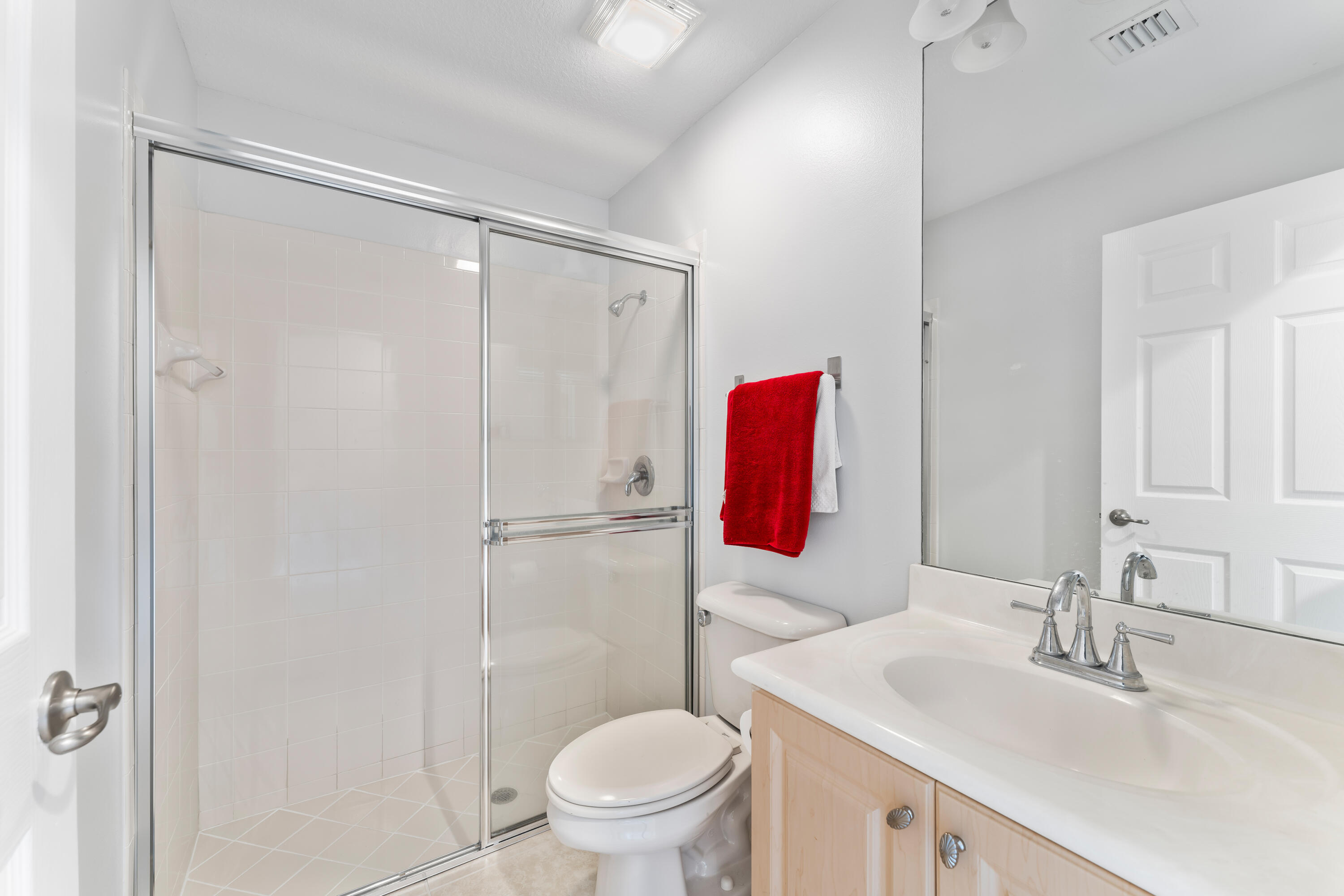 HARBOUR OAKS - Residential