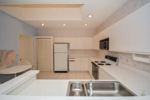 WHISPER WALK SEC E CONDO - Residential