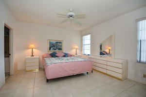 WHISPER WALK SEC E CONDO - Residential