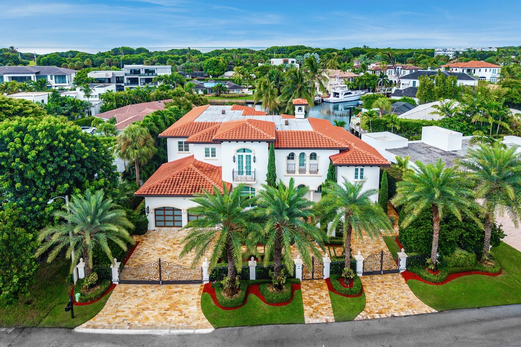 Photo of 760 Coquina Way, Boca Raton, FL 33432 (MLS # B26076565)