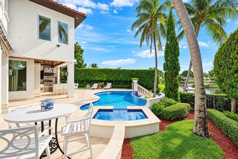 Tiny photo for 760 Coquina Way, Boca Raton, FL 33432 (MLS # B26076565)