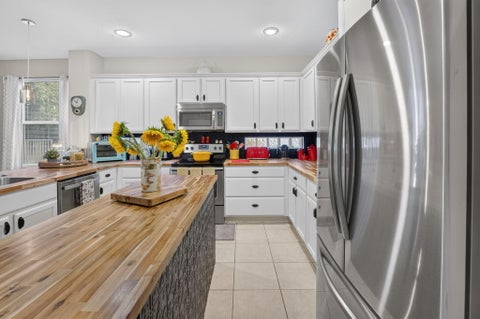 Tiny photo for 9262 Silver Glen Way, Lake Worth, FL 33467 (MLS # B26070007)