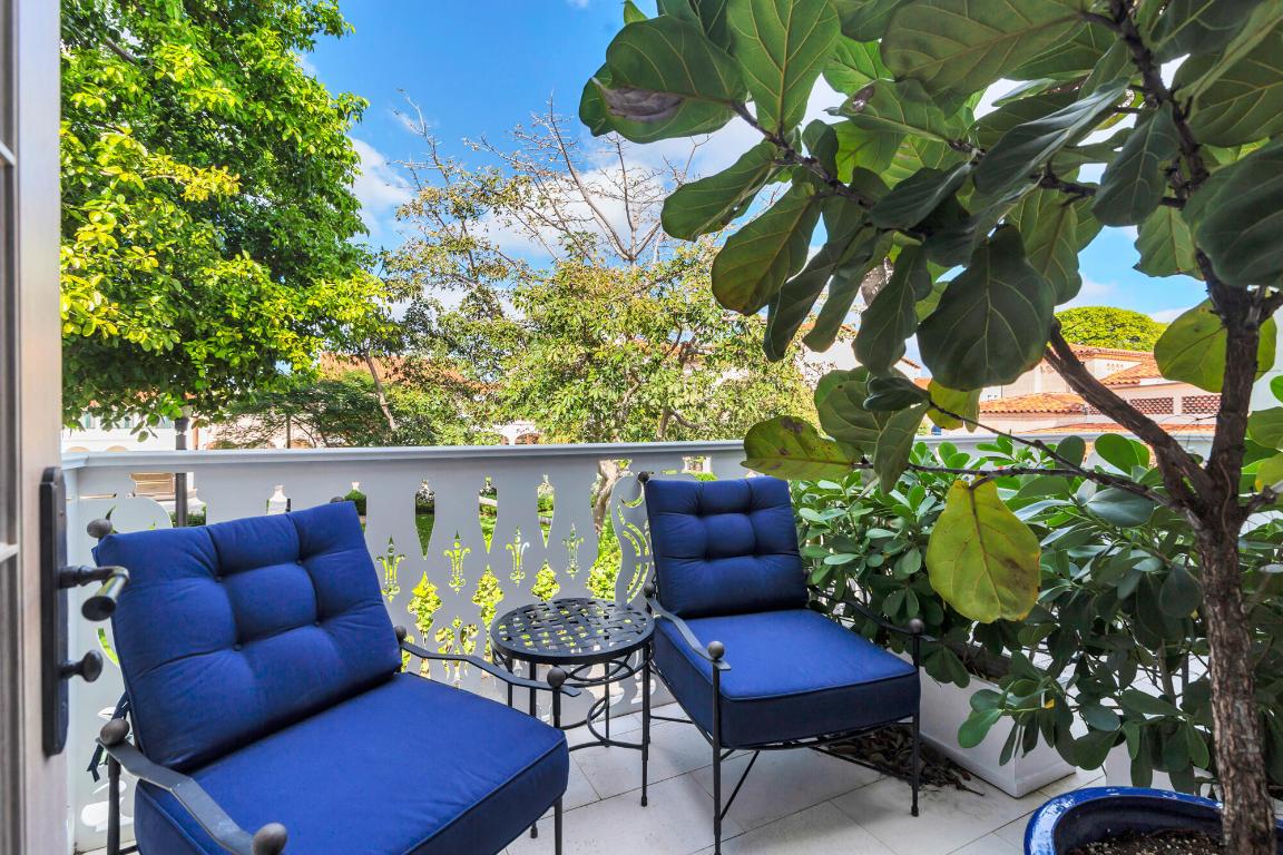 PELICAN LODGE CONDO - Residential