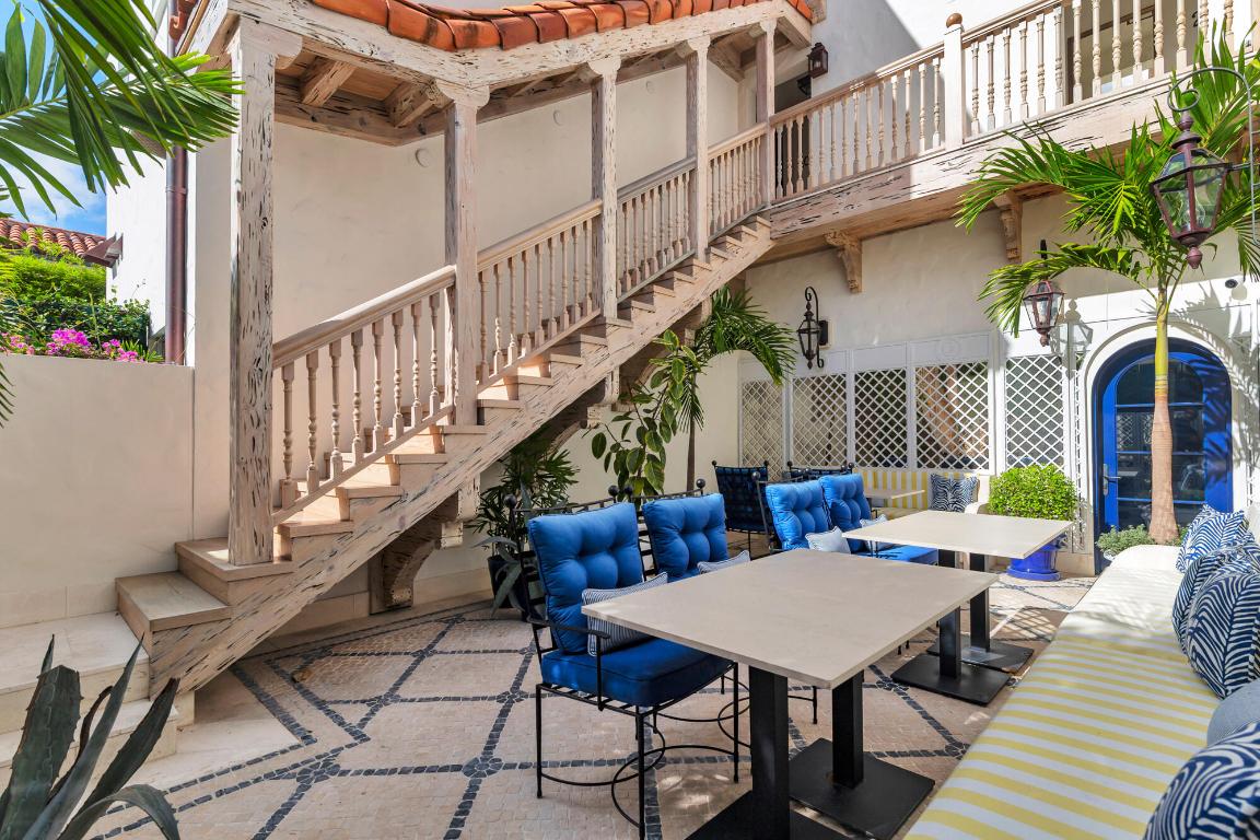 PELICAN LODGE CONDO - Residential