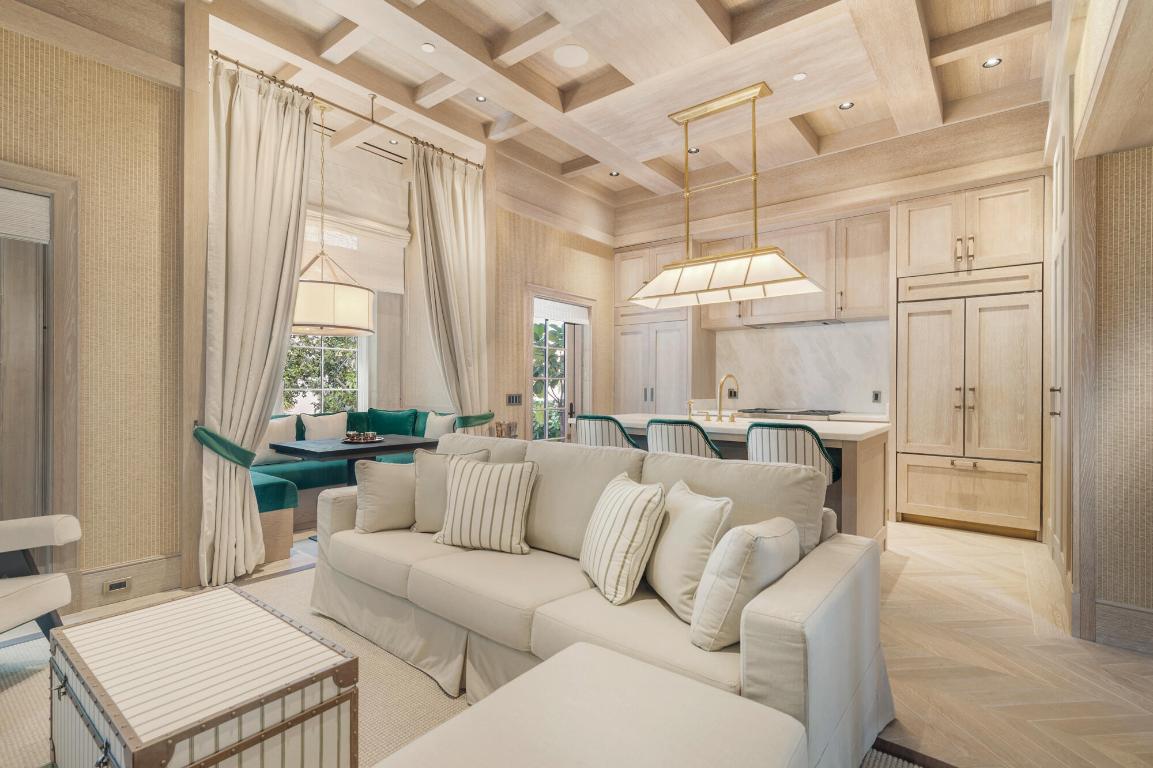 PELICAN LODGE CONDO - Residential