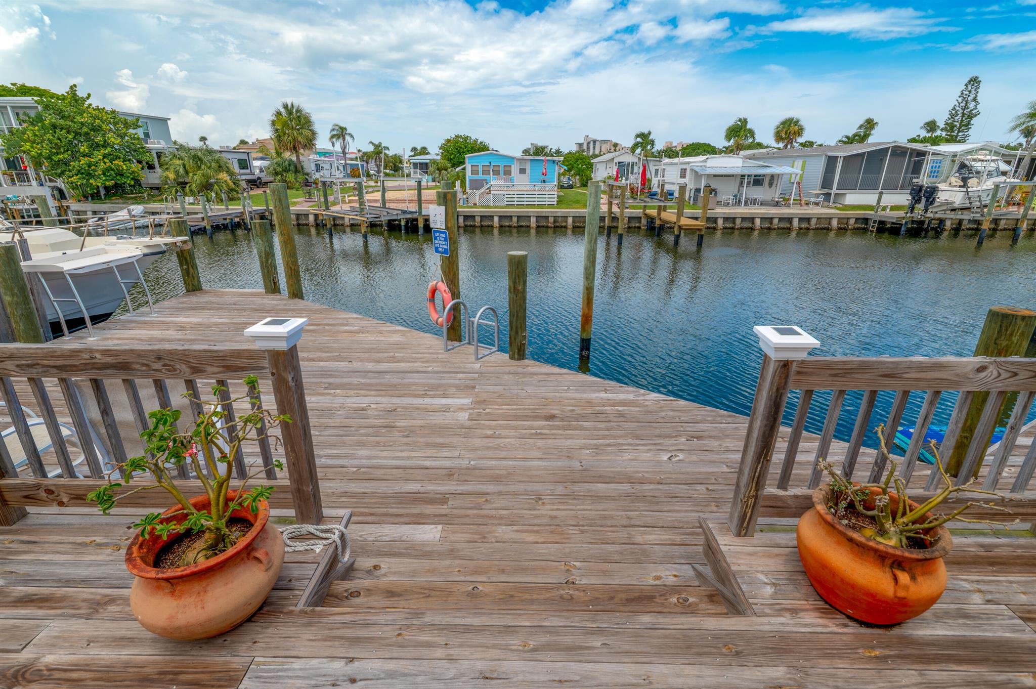 WINDMILL VILLAGE BY THE S - Residential