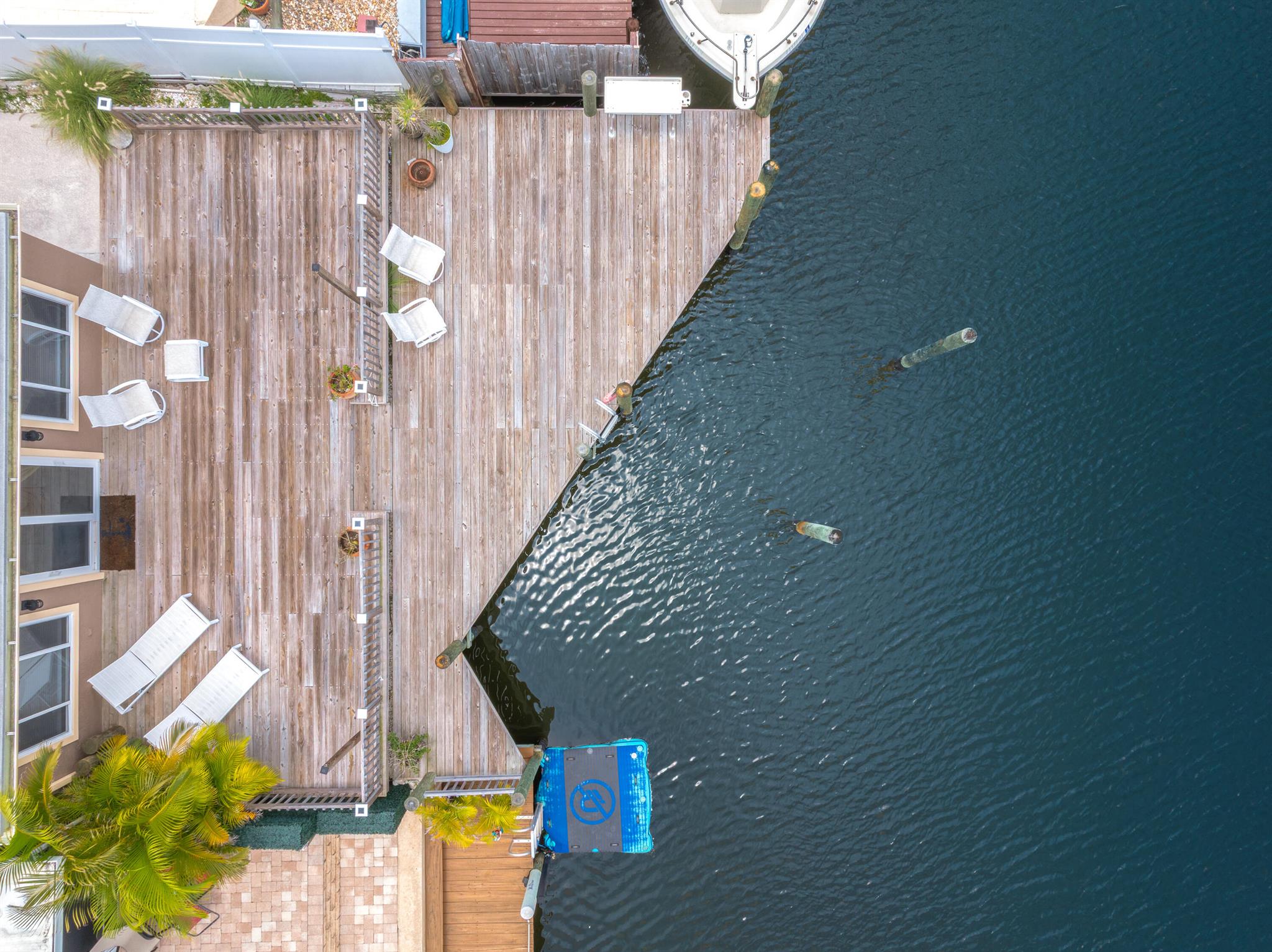 WINDMILL VILLAGE BY THE S - Residential