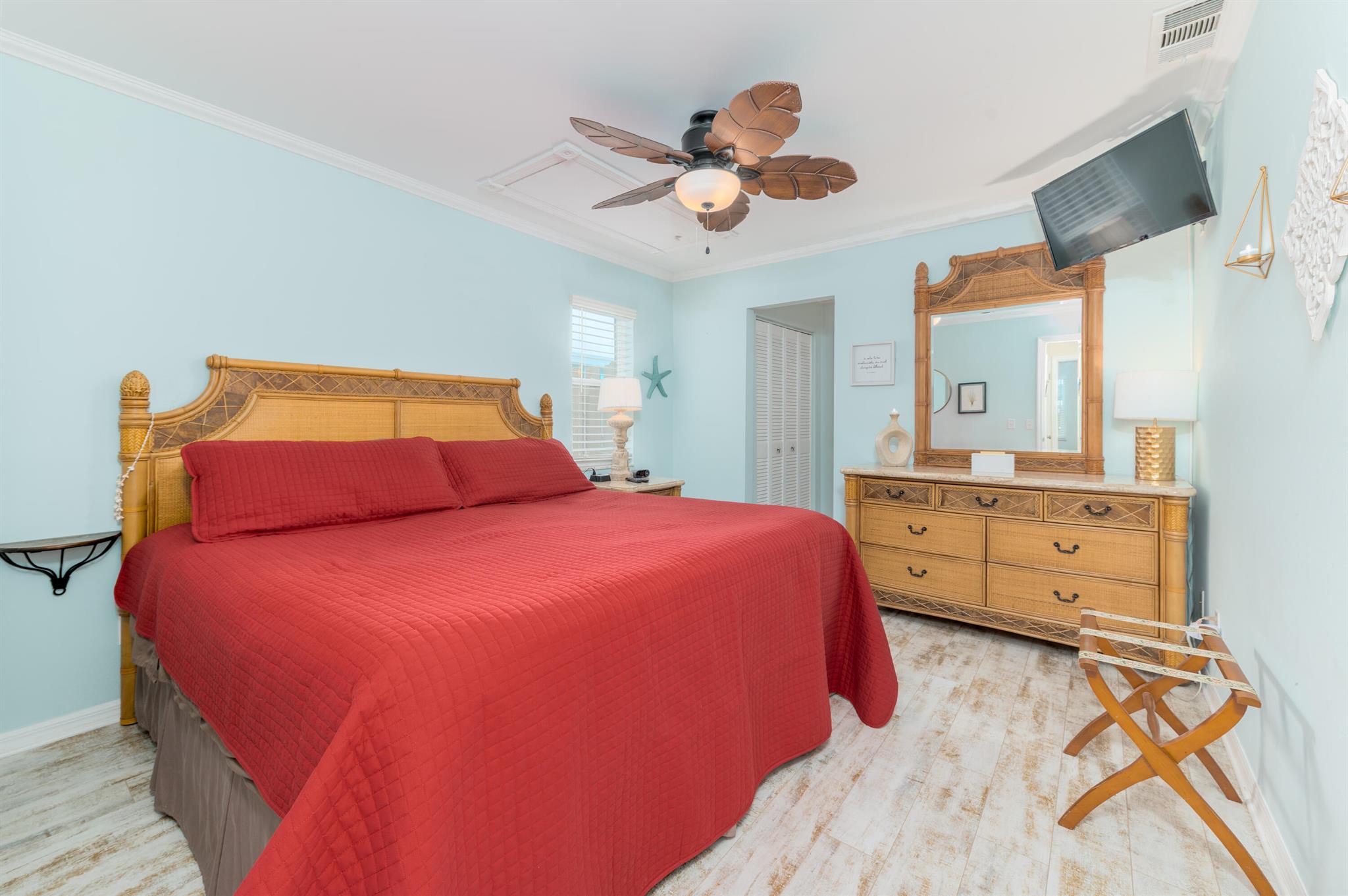 WINDMILL VILLAGE BY THE S - Residential