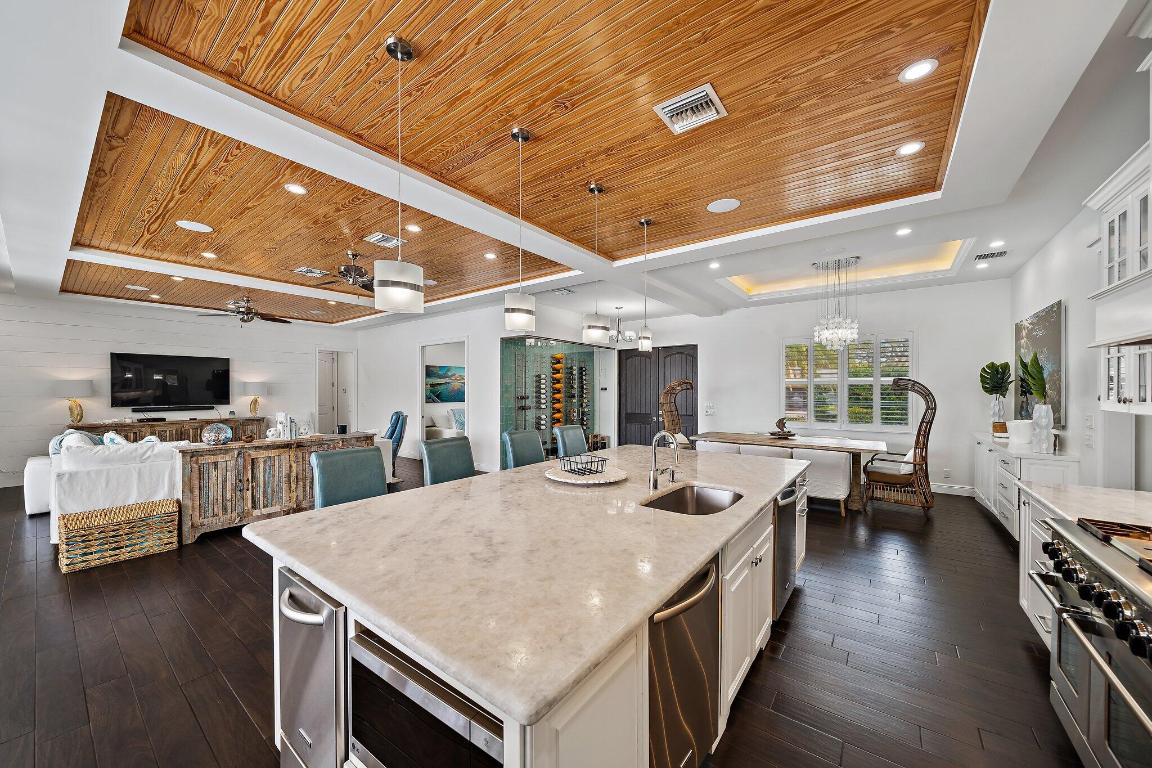 RIVERSIDE - Residential