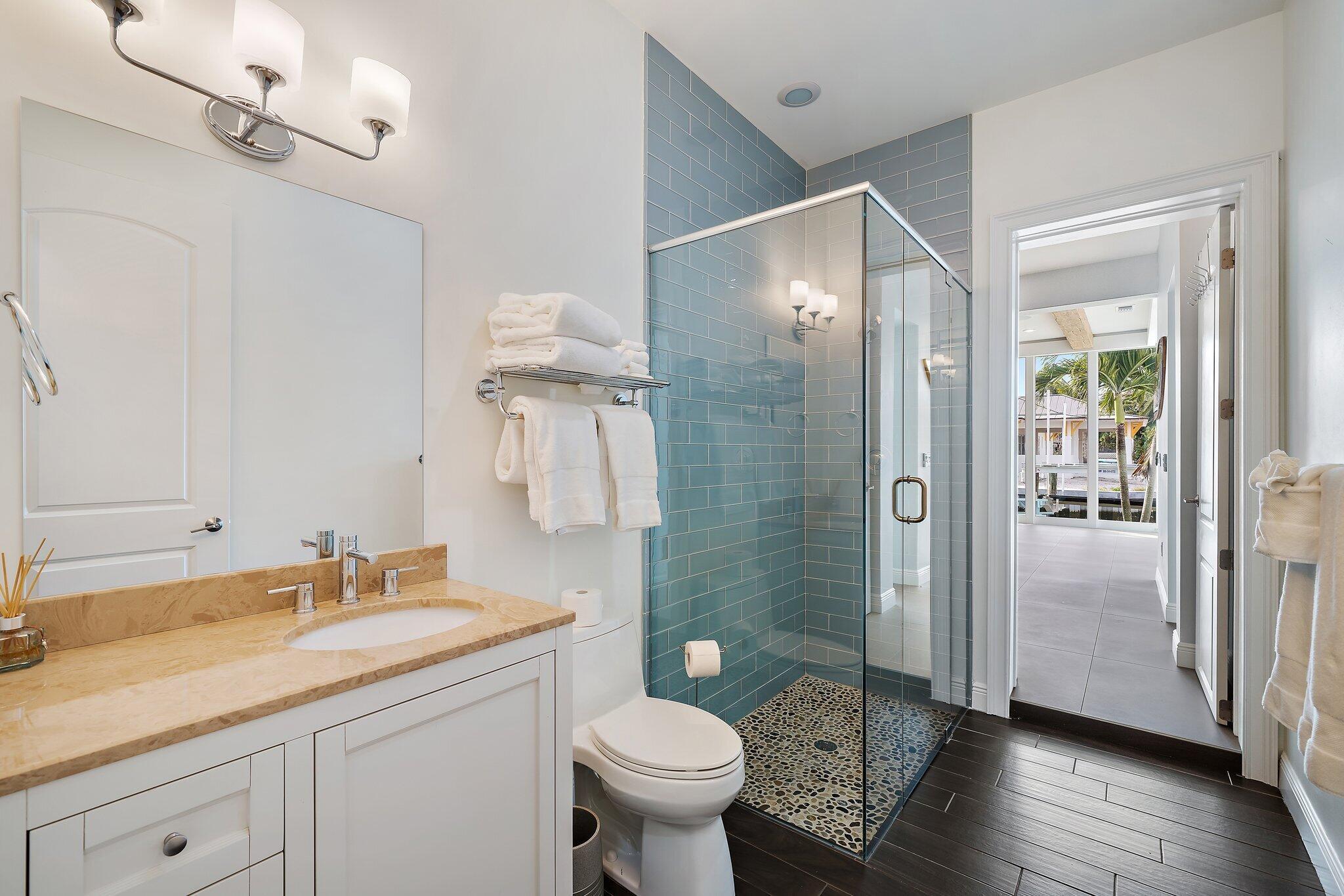 RIVERSIDE - Residential