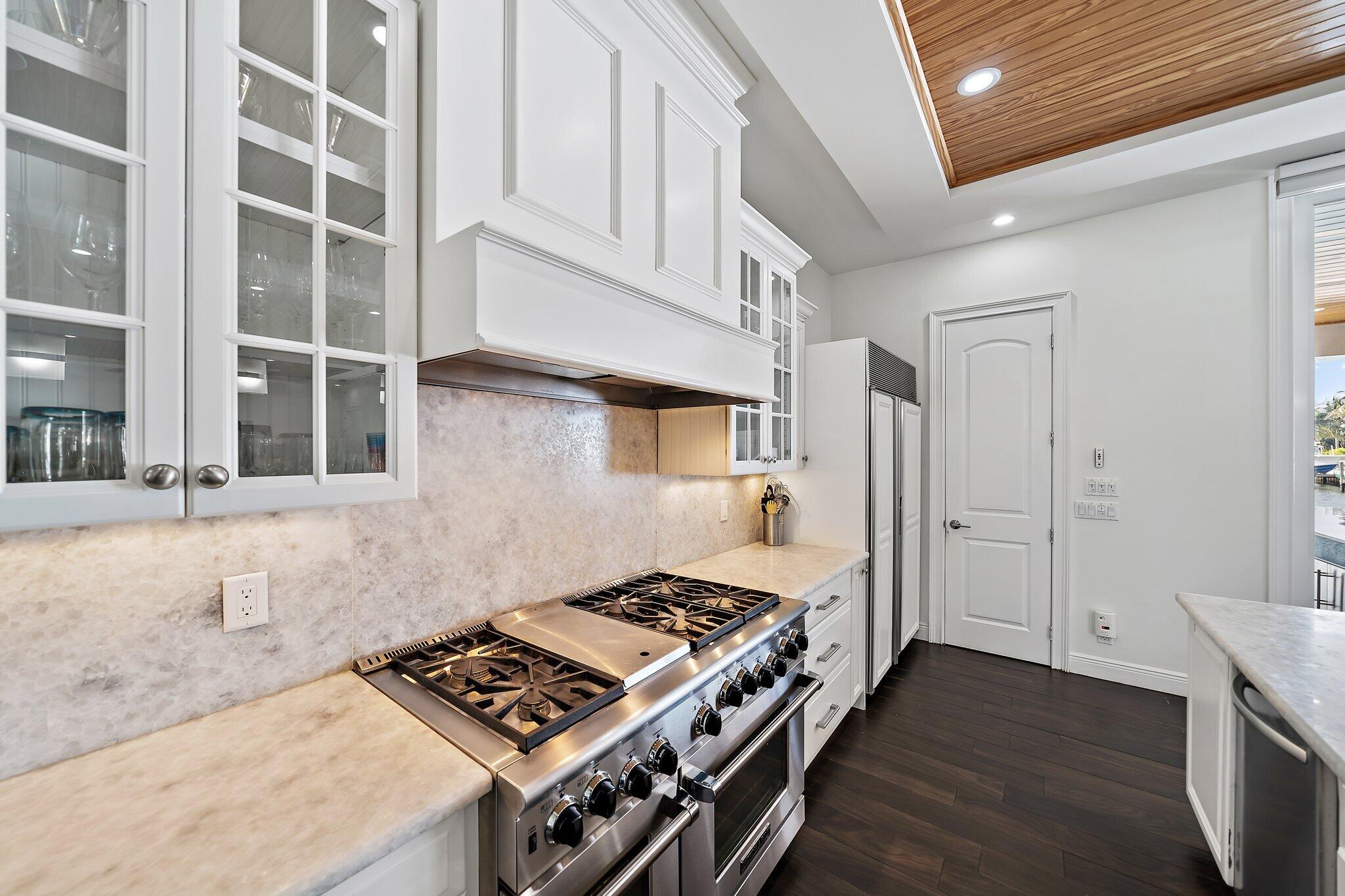 RIVERSIDE - Residential