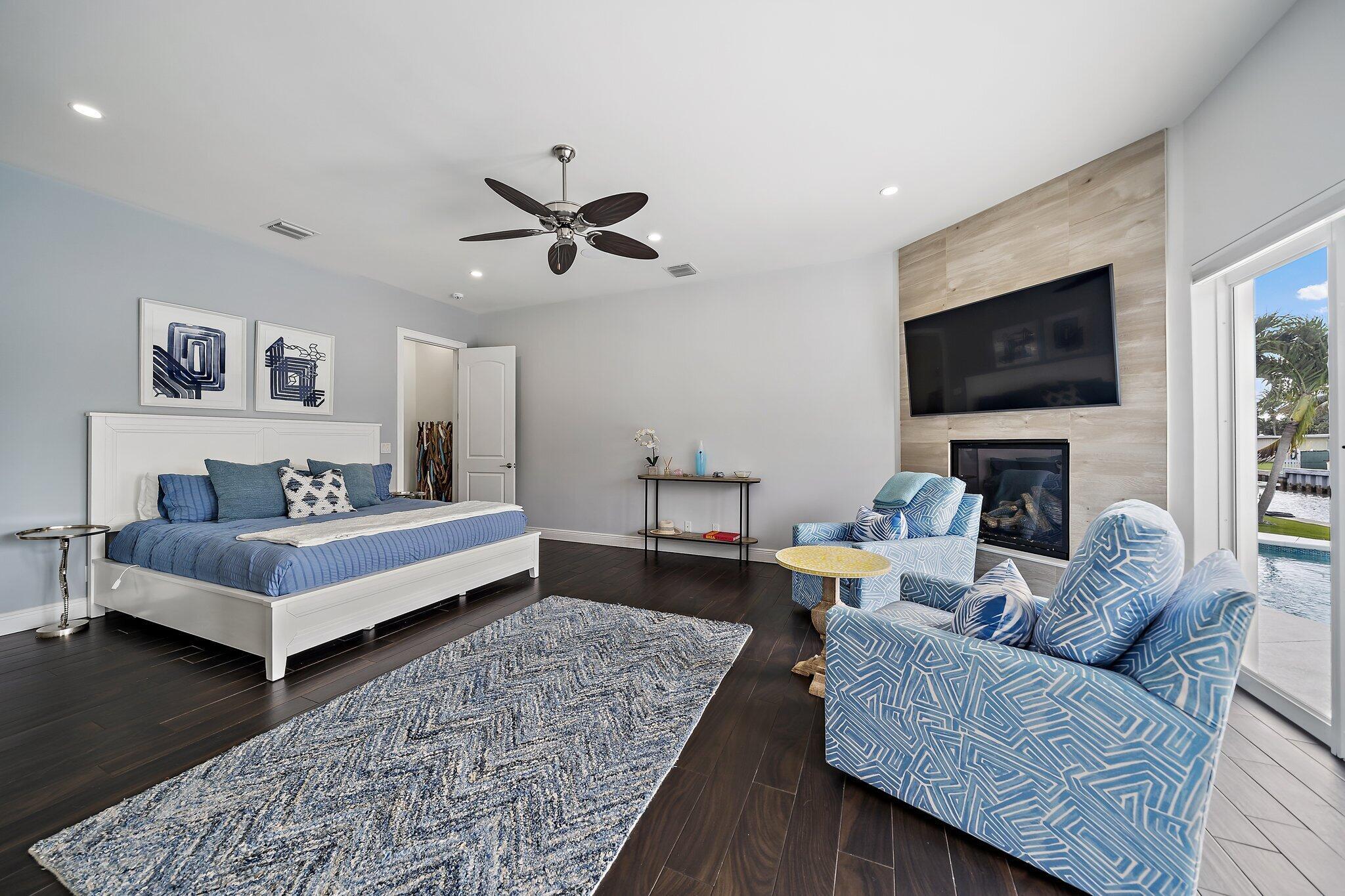 RIVERSIDE - Residential