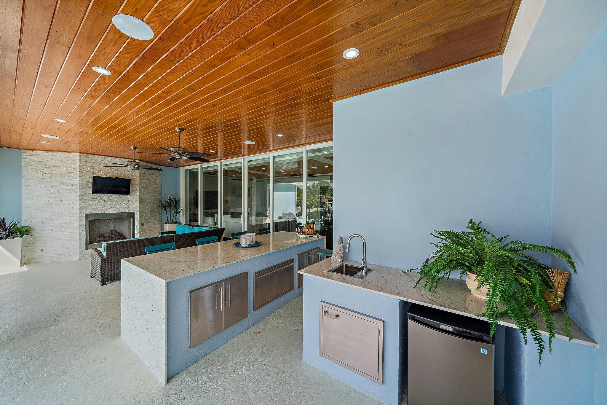 RIVERSIDE - Residential