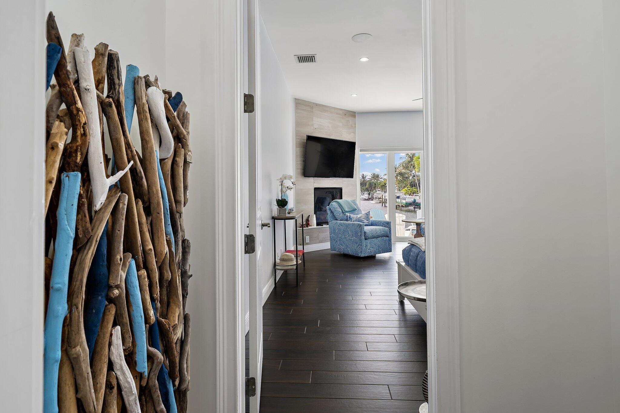 RIVERSIDE - Residential