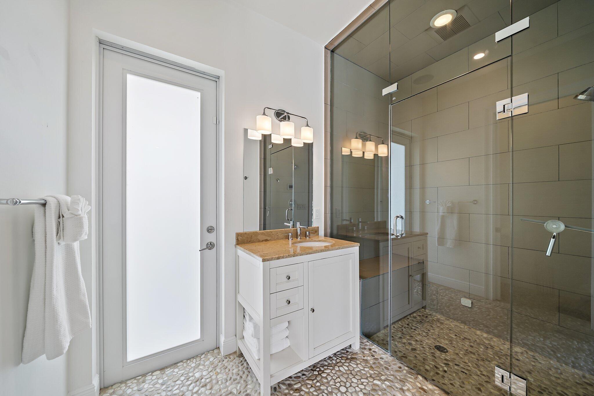 RIVERSIDE - Residential