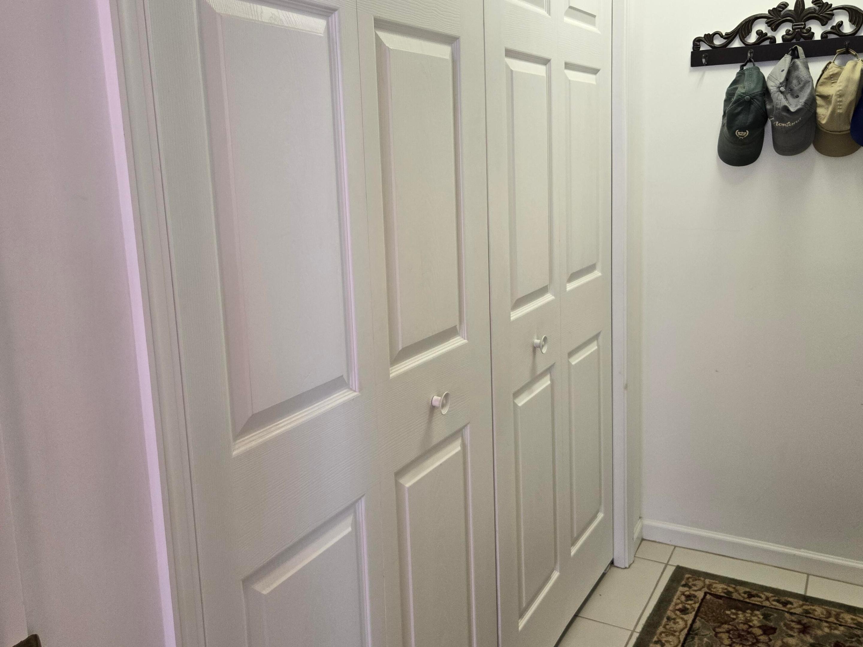 PALM VILLAGE RANCH - Residential