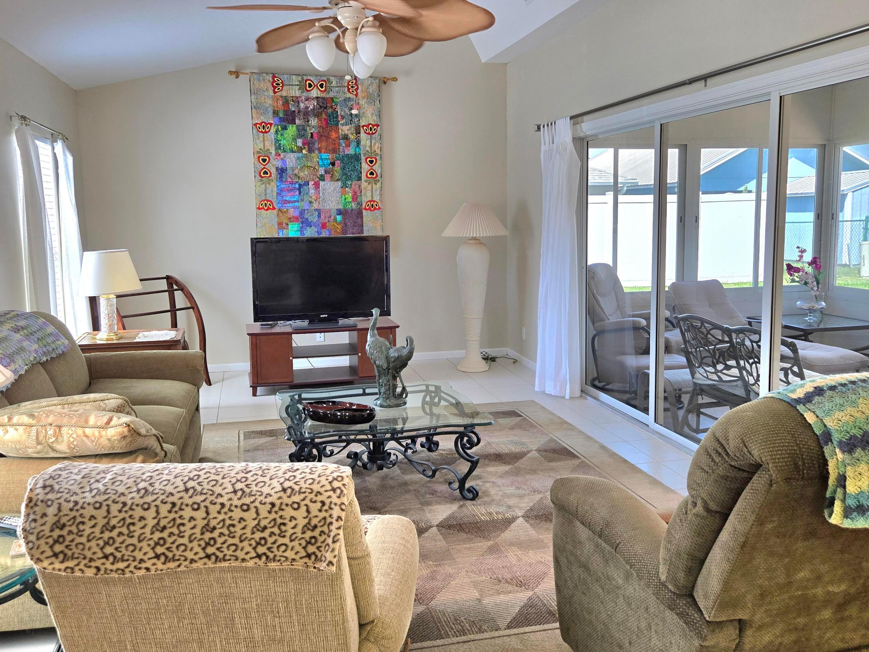 PALM VILLAGE RANCH - Residential