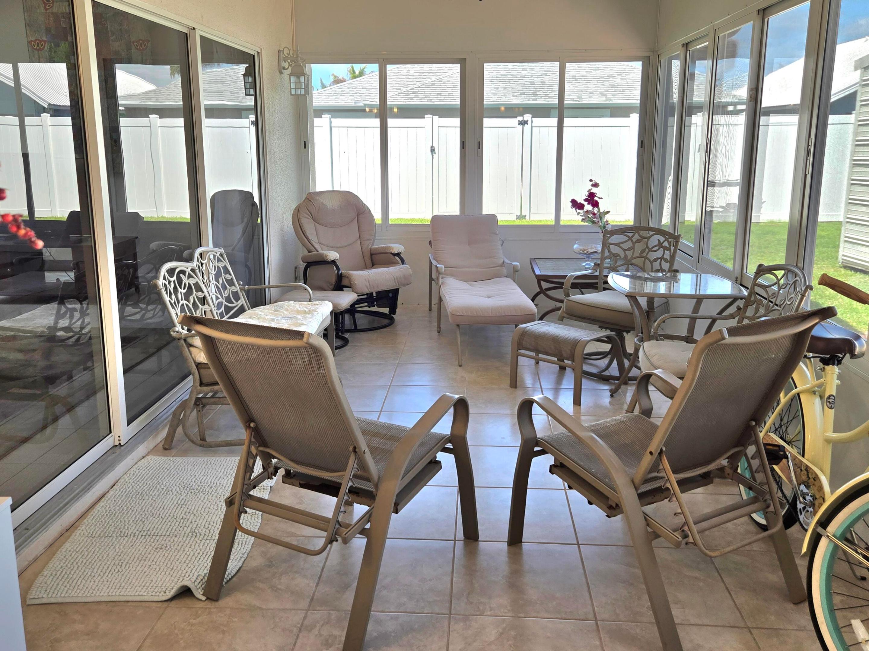 PALM VILLAGE RANCH - Residential