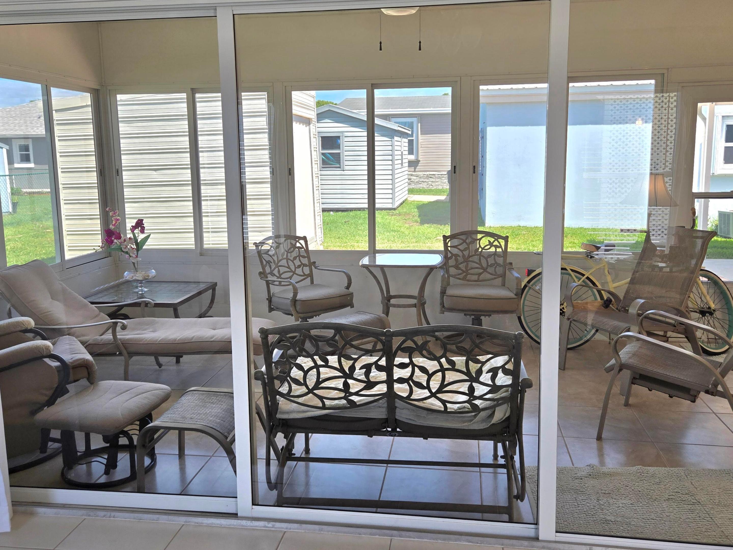 PALM VILLAGE RANCH - Residential