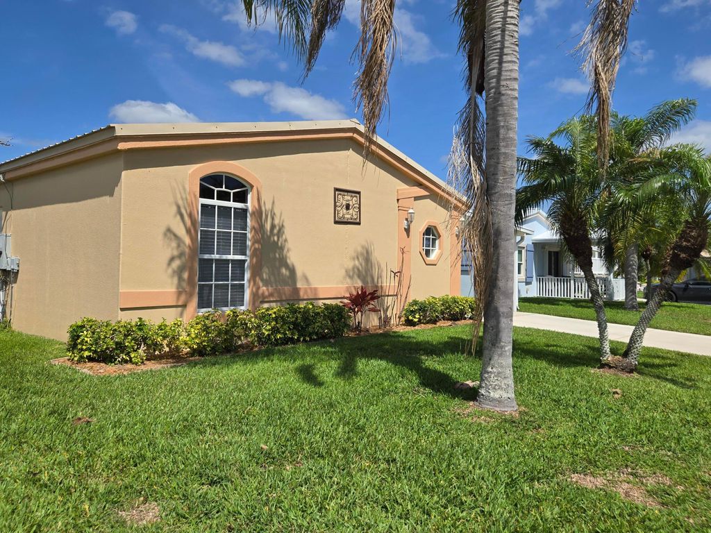 Photo of 4311 SW 9th Way, Okeechobee, FL 34974 (MLS # B26016798)