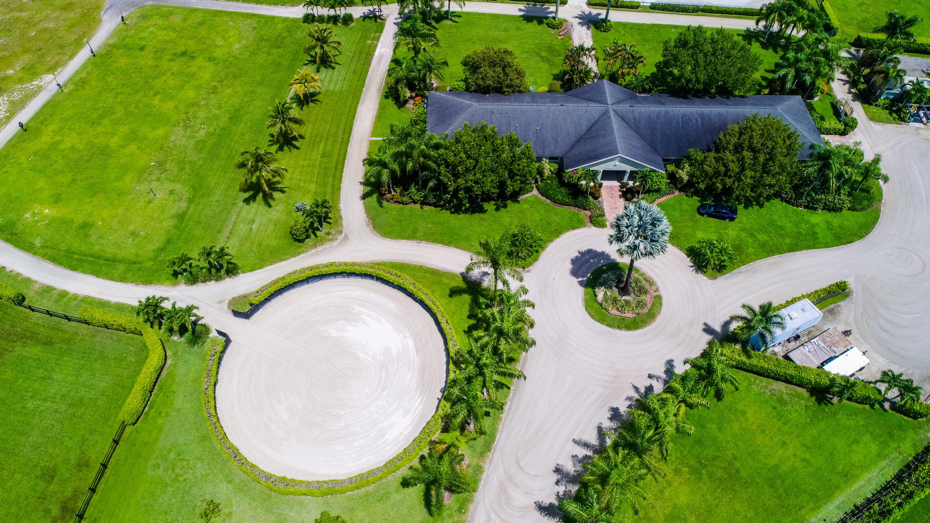 PALM BEACH POINT EAST - Residential