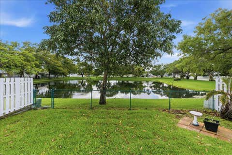 Tiny photo for 970 SW 111th Way, Davie, FL 33324 (MLS # B26037080)