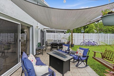 Tiny photo for 970 SW 111th Way, Davie, FL 33324 (MLS # B26037080)