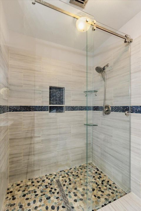 Tiny photo for 970 SW 111th Way, Davie, FL 33324 (MLS # B26037080)