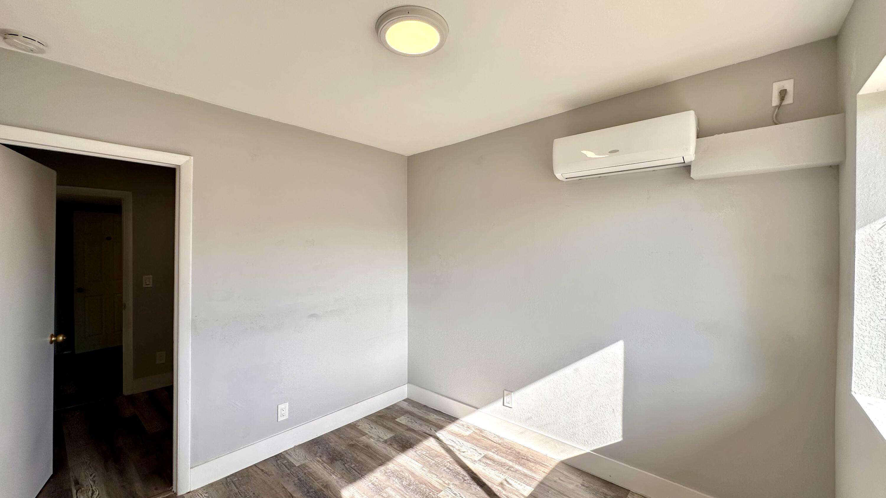 GREENACRES 2 - Residential Lease