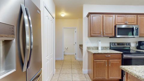 Single Family Residence in Port St Lucie FL 5299 Wisk Fern Circle Cir 17.jpg