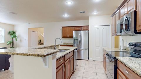 Single Family Residence in Port St Lucie FL 5299 Wisk Fern Circle Cir 12.jpg