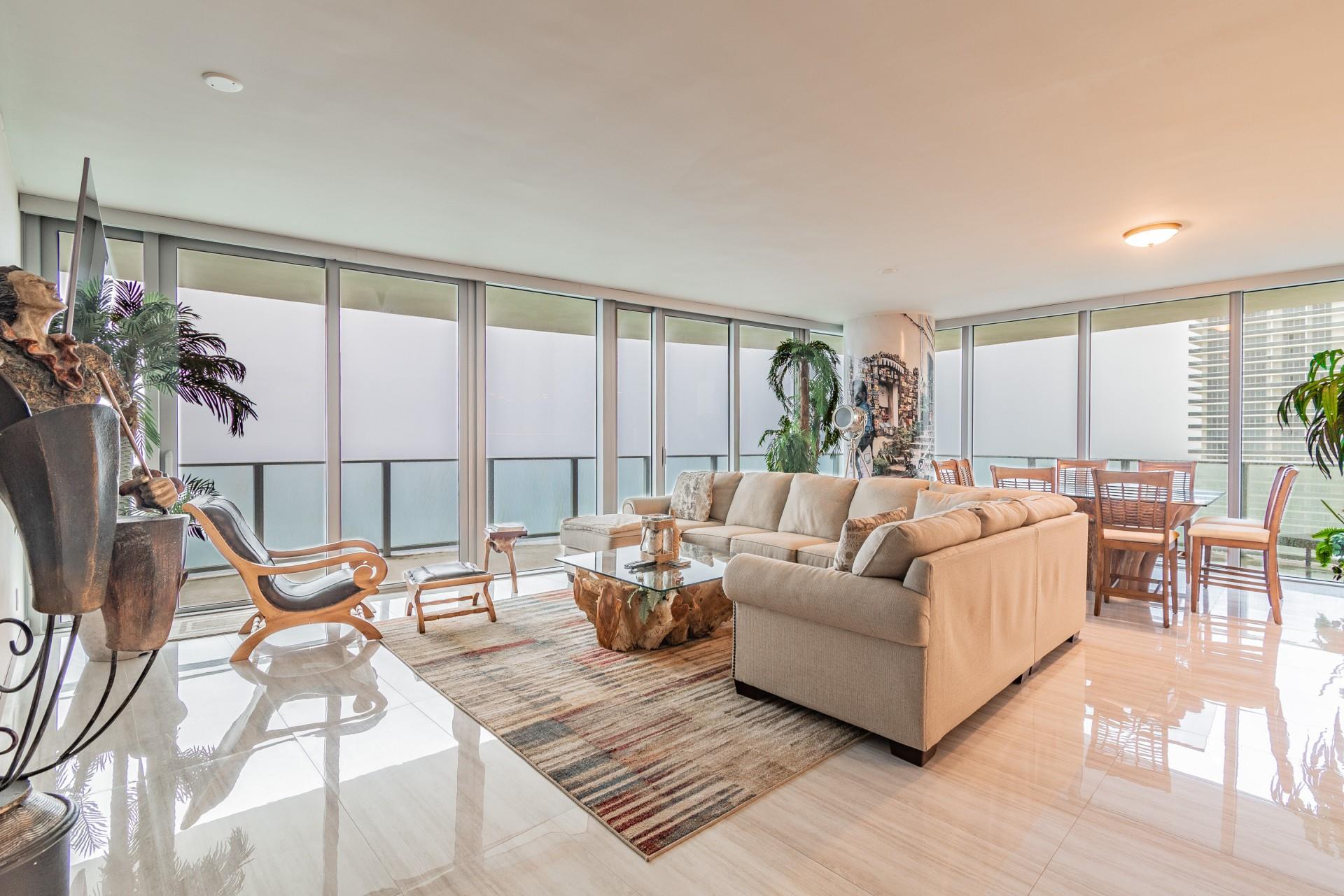 4111 S Ocean Dr 3401-02