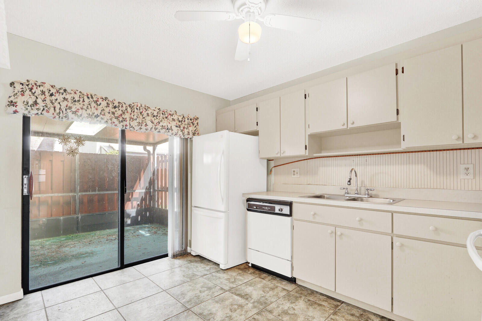 VILLAS OF HOBE SOUND CONDO - Residential