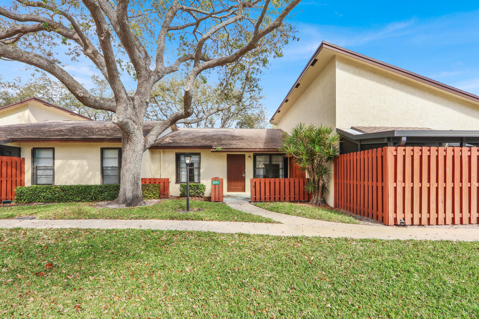 VILLAS OF HOBE SOUND CONDO - Residential