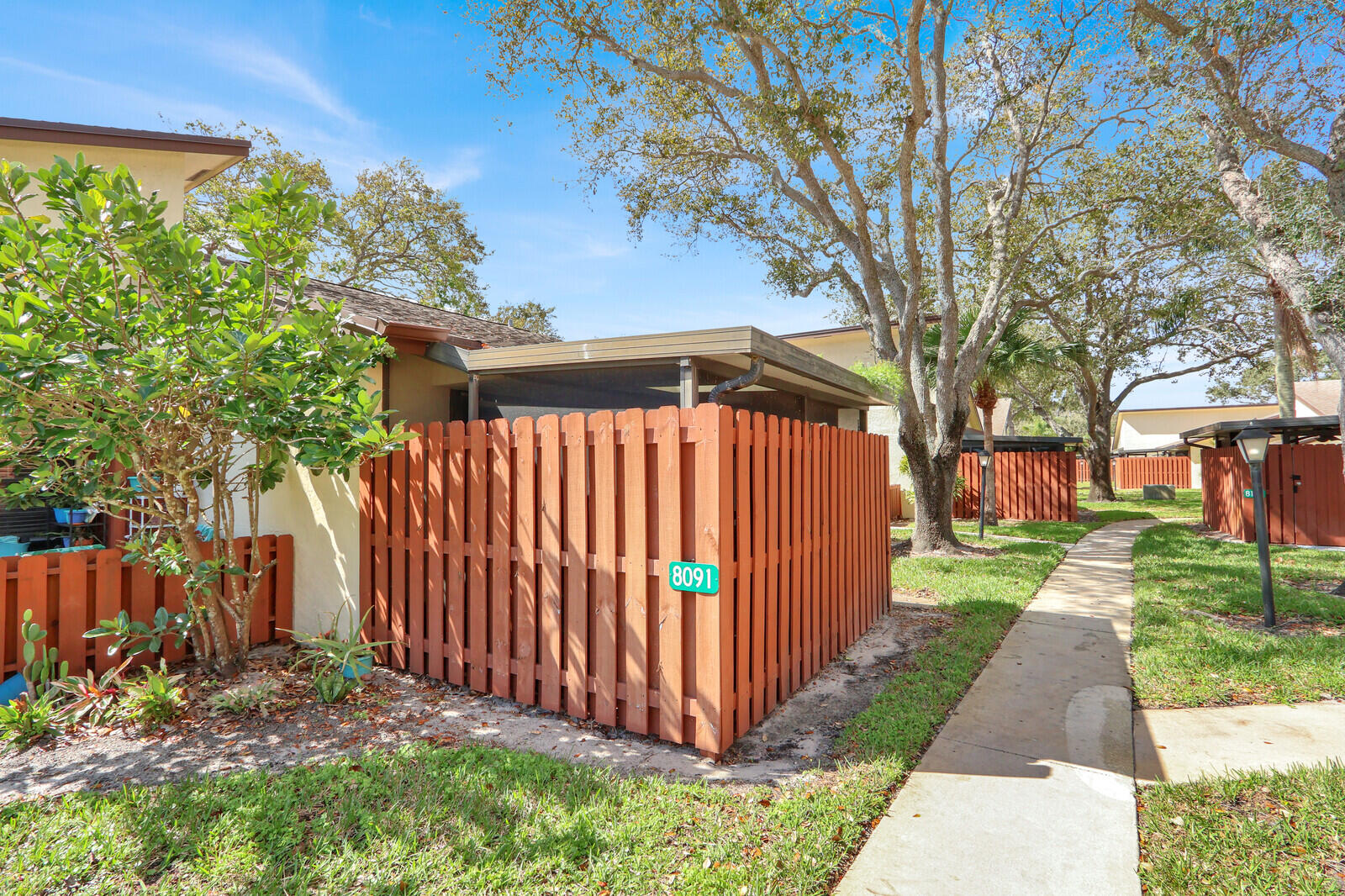 VILLAS OF HOBE SOUND CONDO - Residential