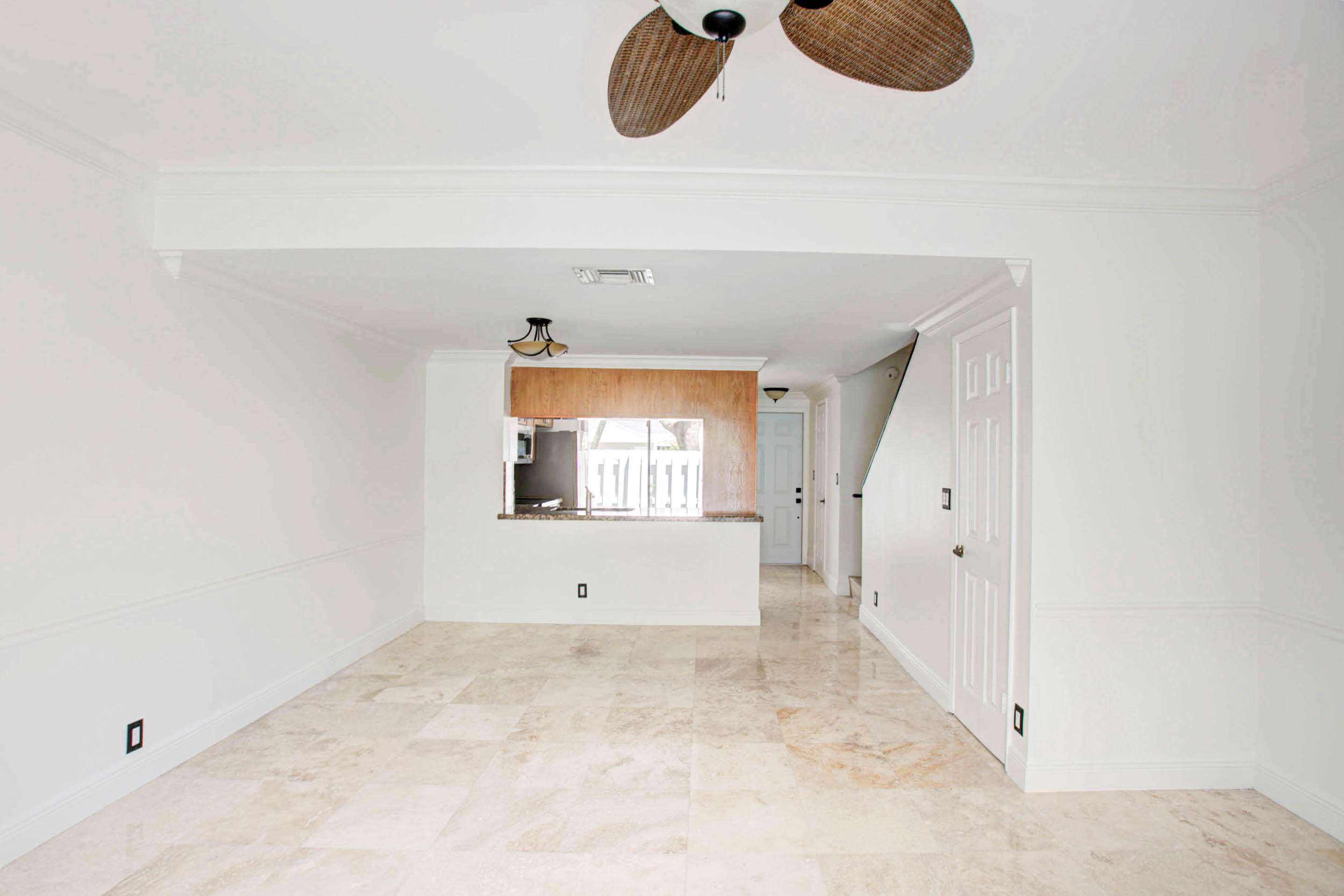 2855 NE 15th Street 2855