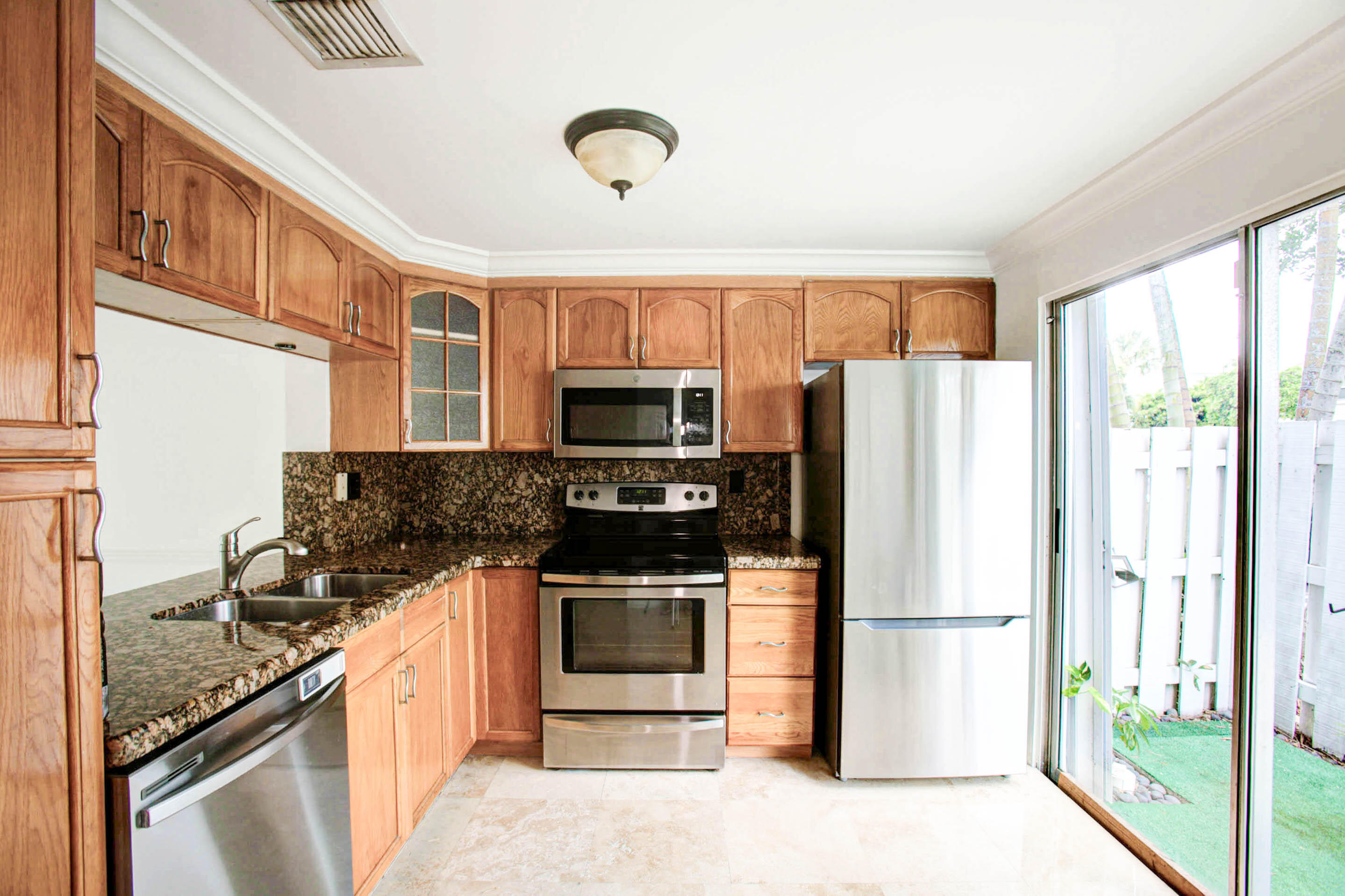 2855 NE 15th Street 2855