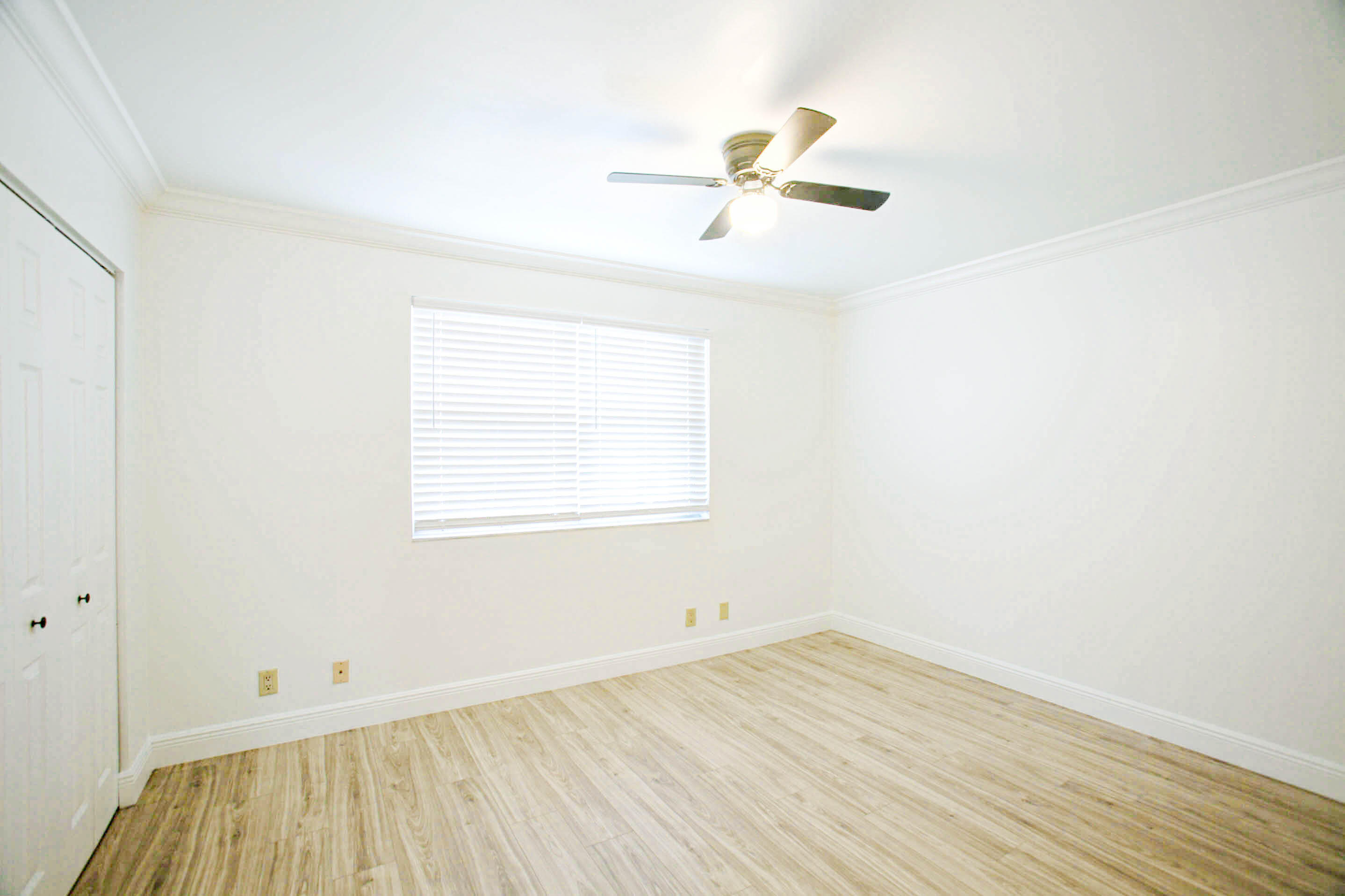 SUN HARBOUR - Residential Lease