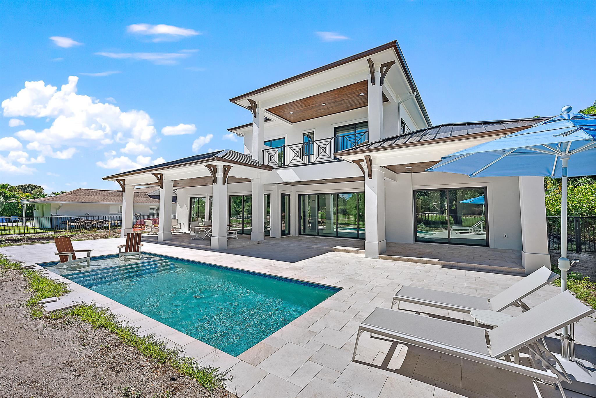 Tequesta Country Club - Residential