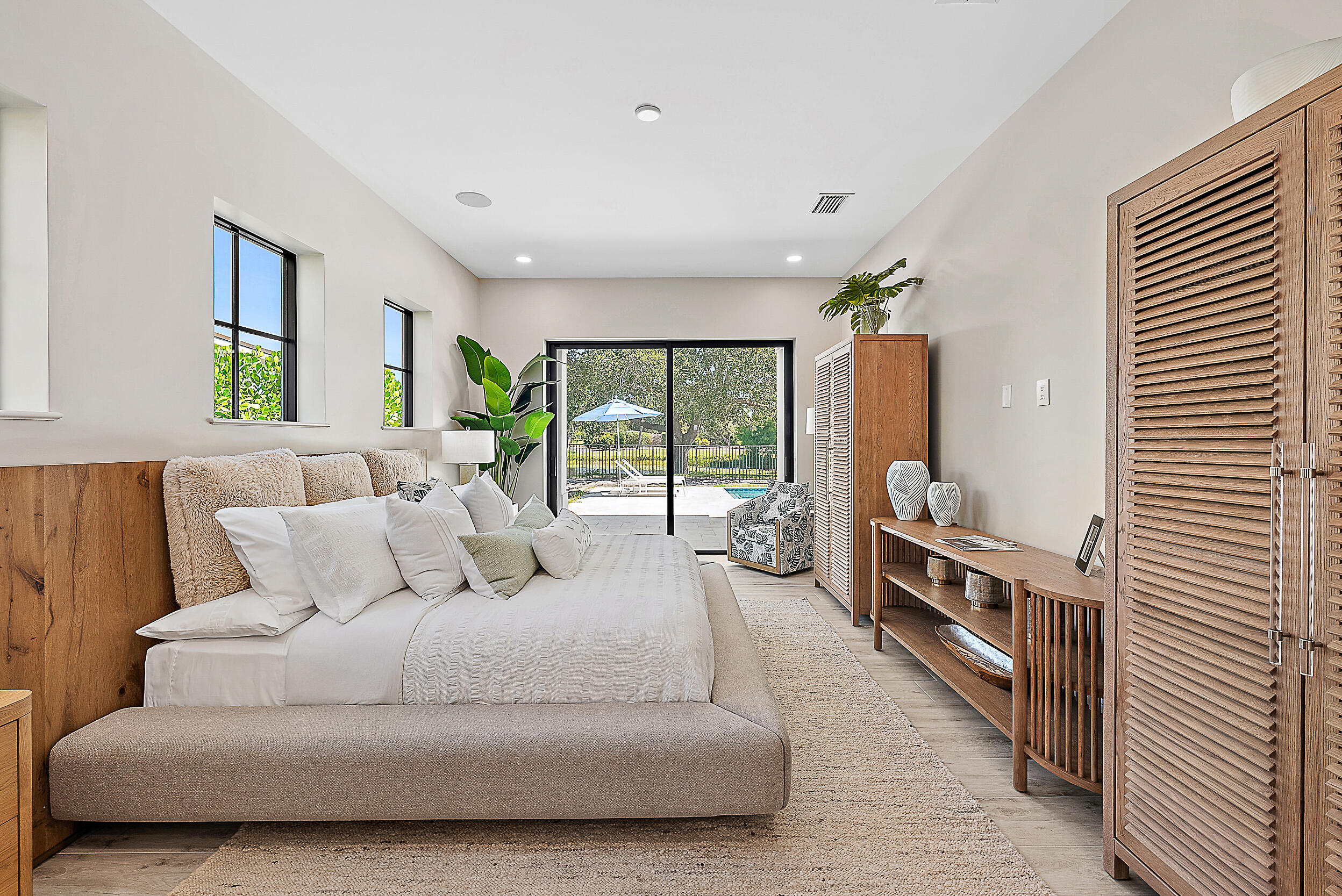 Tequesta Country Club - Residential