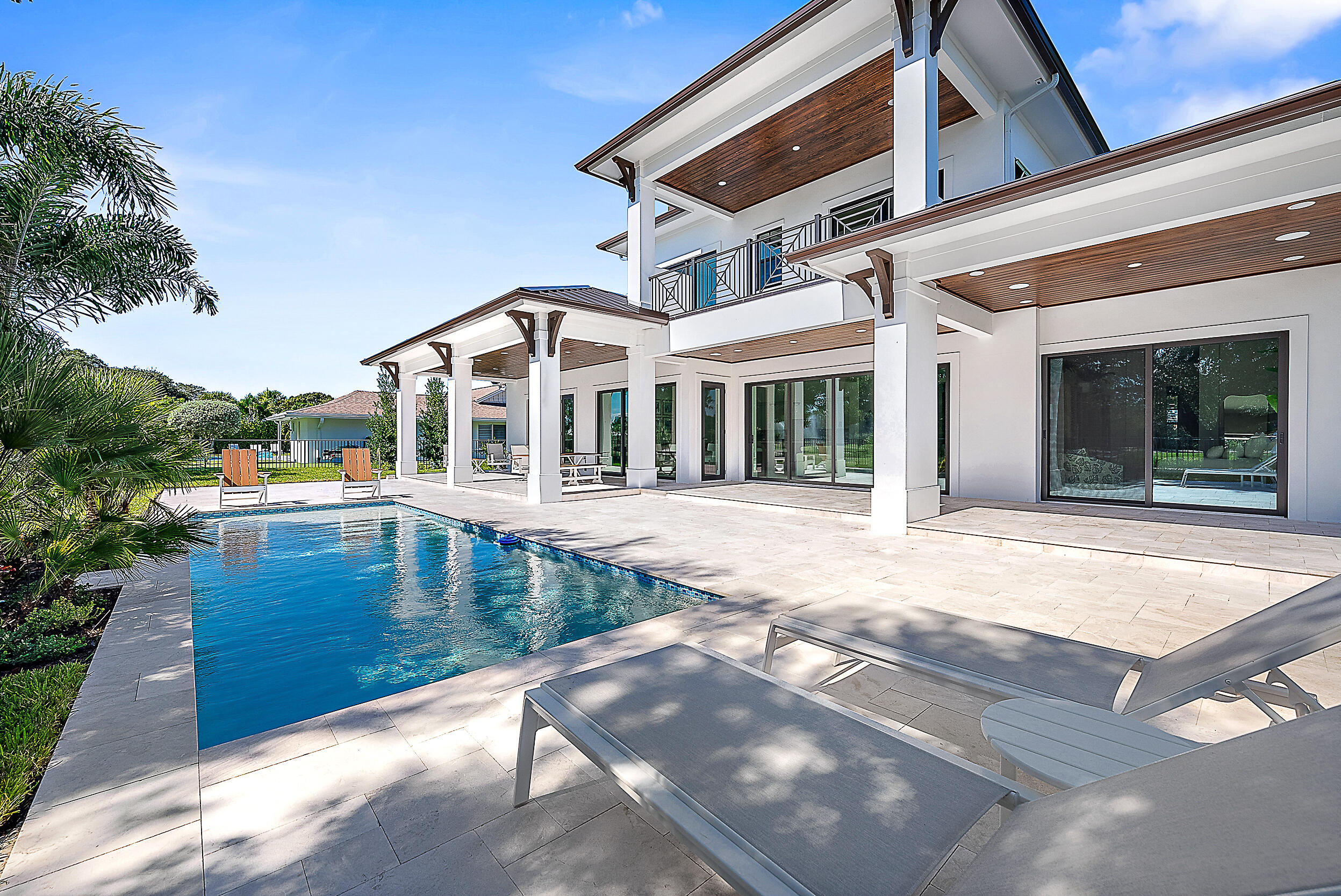 Tequesta Country Club - Residential